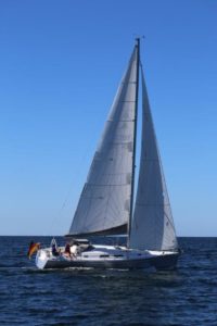 Großsegel und Focksegel für eine Hanse 370 von Black Sails